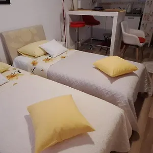 Klara Apartamento